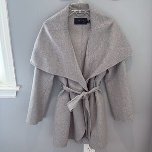 EUC Tahari Grey Wool Blend Shawl Collar Jacket